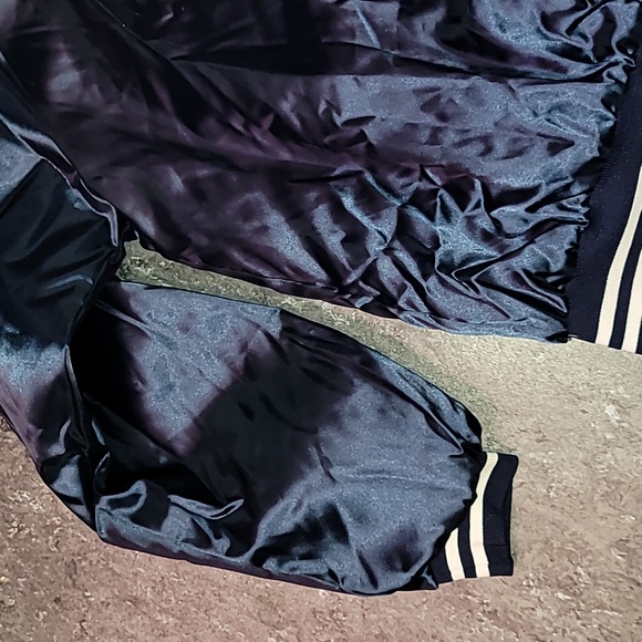 Made in USA. Vintage. Riggins TrueValue Hardwear. Embroidered Jacket. Large. - Picture 14 of 16